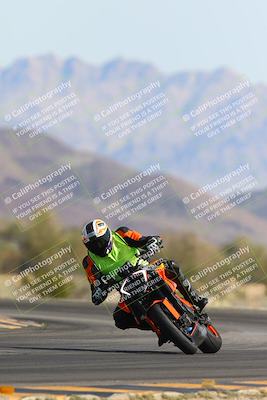 media/Mar-10-2024-SoCal Trackdays (Sun) [[6228d7c590]]/3-Turn 14 (1020am)/